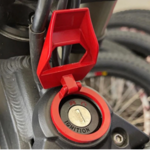 Kryt zapalování na Sur-Ron X/L1e