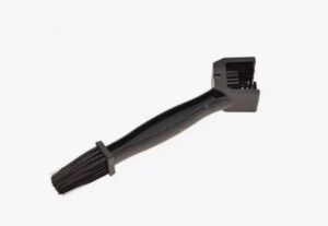 Chain cleaning brush