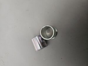 rozpěrky předního kola Ultra Bee Sur-Ron