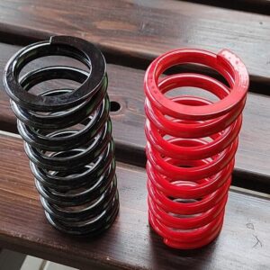 Pružina Velimoto 10mm černá Veli Motor